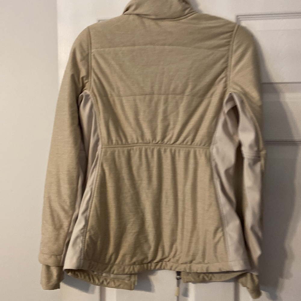 The North Face Women’s Jacket size XS excellent condition length 25” bust 30” - Picture 8 of 16